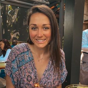 Meet your Posher, Dannielle